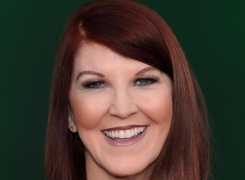 The Office's Kate Flannery (Meredith) – Influencer Package